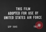 Standbild Teenagerparty Kanada, 1968, aus Sekunde 9 historischem Filmmaterial Videoclip 65675078438