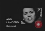 Standbild Teenagerparty Kanada, 1968, aus Sekunde 15 historischem Filmmaterial Videoclip 65675078438