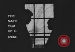 Standbild Teenagerparty Kanada, 1968, aus Sekunde 35 historischem Filmmaterial Videoclip 65675078438
