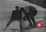 Standbild Teenager Kanada, 1968, aus Sekunde 47 historischem Filmmaterial Videoclip 65675078439