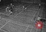 Standbild Hockey im Innenbereich Kanada, 1968, aus Sekunde 12 historischem Filmmaterial Videoclip 65675078441