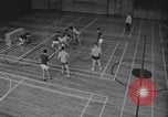 Standbild Hockey im Innenbereich Kanada, 1968, aus Sekunde 20 historischem Filmmaterial Videoclip 65675078441