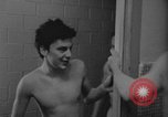 Standbild Hockey im Innenbereich Kanada, 1968, aus Sekunde 26 historischem Filmmaterial Videoclip 65675078441