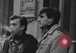 Standbild Zeitschriften für Erwachsene Montreal Kanada, 1968, aus Sekunde 8 historischem Filmmaterial Videoclip 65675078442