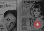 Standbild Zeitschriften für Erwachsene Montreal Kanada, 1968, aus Sekunde 16 historischem Filmmaterial Videoclip 65675078442