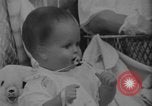 Standbild Zeitschriften für Erwachsene Montreal Kanada, 1968, aus Sekunde 40 historischem Filmmaterial Videoclip 65675078442