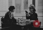 Standbild Mädchen im Teenageralter Kanada, 1968, aus Sekunde 1 historischem Filmmaterial Videoclip 65675078443