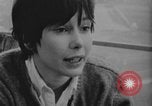 Standbild Mädchen im Teenageralter Kanada, 1968, aus Sekunde 9 historischem Filmmaterial Videoclip 65675078443