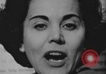 Standbild Mädchen im Teenageralter Kanada, 1968, aus Sekunde 35 historischem Filmmaterial Videoclip 65675078443