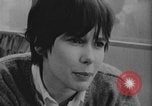 Standbild Mädchen im Teenageralter Kanada, 1968, aus Sekunde 45 historischem Filmmaterial Videoclip 65675078443
