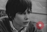 Standbild Mädchen im Teenageralter Kanada, 1968, aus Sekunde 47 historischem Filmmaterial Videoclip 65675078443
