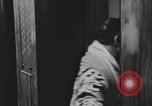 Standbild Junges Paar Kanada, 1968, aus Sekunde 13 historischem Filmmaterial Videoclip 65675078446