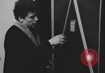Standbild Junges Paar Kanada, 1968, aus Sekunde 40 historischem Filmmaterial Videoclip 65675078446