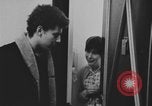 Standbild Junges Paar Kanada, 1968, aus Sekunde 51 historischem Filmmaterial Videoclip 65675078446