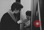 Standbild Junges Paar Kanada, 1968, aus Sekunde 55 historischem Filmmaterial Videoclip 65675078446