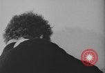 Standbild Ein Teenager-Paar Kanada, 1968, aus Sekunde 7 historischem Filmmaterial Videoclip 65675078447
