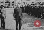 Standbild Tschechoslowakei Säuberung Prag Tschechoslowakei, 1948, aus Sekunde 12 historischem Filmmaterial Videoclip 65675078473
