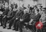 Standbild Tschechoslowakei Säuberung Prag Tschechoslowakei, 1948, aus Sekunde 26 historischem Filmmaterial Videoclip 65675078473