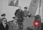 Standbild Tschechoslowakei Säuberung Prag Tschechoslowakei, 1948, aus Sekunde 29 historischem Filmmaterial Videoclip 65675078473