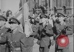 Standbild Tschechoslowakei Säuberung Prag Tschechoslowakei, 1948, aus Sekunde 40 historischem Filmmaterial Videoclip 65675078473