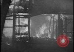 Image feu de village Îles Ryukyu d'Okinawa, 1945, de la seconde 11 séquences d'archives historiques vidéo 65675078489