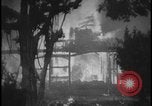 Image feu de village Îles Ryukyu d'Okinawa, 1945, de la seconde 14 séquences d'archives historiques vidéo 65675078489