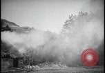 Image feu de village Îles Ryukyu d'Okinawa, 1945, de la seconde 24 séquences d'archives historiques vidéo 65675078489