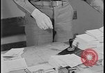 Standbild V-Mail United States USA, 1944, aus Sekunde 42 historischem Filmmaterial Videoclip 65675078494