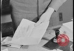 Standbild V-Mail United States USA, 1944, aus Sekunde 49 historischem Filmmaterial Videoclip 65675078494