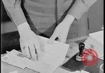 Standbild V-Mail United States USA, 1944, aus Sekunde 51 historischem Filmmaterial Videoclip 65675078494