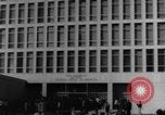 Standbild Die Vereinigten Staaten brechen die diplomatischen Beziehungen Havanna Kuba, 1961, aus Sekunde 18 historischem Filmmaterial Videoclip 65675078508