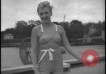 Image Modèles de maillots de bain Paris France, 1938, de la seconde 20 séquences d'archives historiques vidéo 65675078537