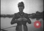 Image Modèles de maillots de bain Paris France, 1938, de la seconde 24 séquences d'archives historiques vidéo 65675078537