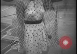 Image Modèles de maillots de bain Paris France, 1938, de la seconde 44 séquences d'archives historiques vidéo 65675078537