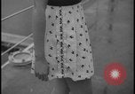 Image Modèles de maillots de bain Paris France, 1938, de la seconde 50 séquences d'archives historiques vidéo 65675078537