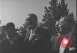 Standbild Lyndon B Johnson Thessaloniki Griechenland, 1962, aus Sekunde 10 historischem Filmmaterial Videoclip 65675078552