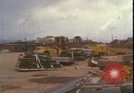 Standbild C-130 Landung Vietnamkrieg Khe Sanh Vietnam, 1968, aus Sekunde 13 historischem Filmmaterial Videoclip 65675078592
