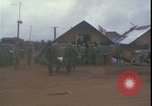 Standbild Vietnam Krieg verwundet evakuiert Khe Sanh Vietnam, 1968, aus Sekunde 4 historischem Filmmaterial Videoclip 65675078593