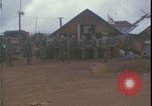 Standbild Vietnam Krieg verwundet evakuiert Khe Sanh Vietnam, 1968, aus Sekunde 9 historischem Filmmaterial Videoclip 65675078593