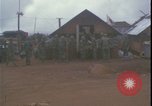 Standbild Vietnam Krieg verwundet evakuiert Khe Sanh Vietnam, 1968, aus Sekunde 10 historischem Filmmaterial Videoclip 65675078593