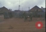 Standbild Vietnam Krieg verwundet evakuiert Khe Sanh Vietnam, 1968, aus Sekunde 17 historischem Filmmaterial Videoclip 65675078593