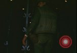 Standbild Vietnam Krieg verwundet evakuiert Khe Sanh Vietnam, 1968, aus Sekunde 22 historischem Filmmaterial Videoclip 65675078593