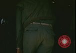 Standbild Vietnam Krieg verwundet evakuiert Khe Sanh Vietnam, 1968, aus Sekunde 24 historischem Filmmaterial Videoclip 65675078593
