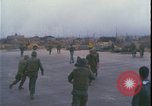 Standbild Vietnam Krieg verwundet evakuiert Khe Sanh Vietnam, 1968, aus Sekunde 30 historischem Filmmaterial Videoclip 65675078593