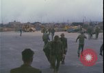 Standbild Vietnam Krieg verwundet evakuiert Khe Sanh Vietnam, 1968, aus Sekunde 33 historischem Filmmaterial Videoclip 65675078593