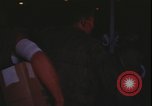 Standbild Vietnam Krieg verwundet evakuiert Khe Sanh Vietnam, 1968, aus Sekunde 55 historischem Filmmaterial Videoclip 65675078593