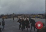 Standbild Vietnam Krieg verwundet evakuiert Khe Sanh Vietnam, 1968, aus Sekunde 62 historischem Filmmaterial Videoclip 65675078593