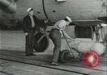 Standbild Blimp Bomben u-Boote Atlantik, 1943, aus Sekunde 8 historischem Filmmaterial Videoclip 65675078597