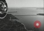 Standbild Blimp Bomben u-Boote Atlantik, 1943, aus Sekunde 18 historischem Filmmaterial Videoclip 65675078597