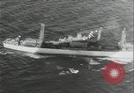Standbild Blimp Bomben u-Boote Atlantik, 1943, aus Sekunde 25 historischem Filmmaterial Videoclip 65675078597